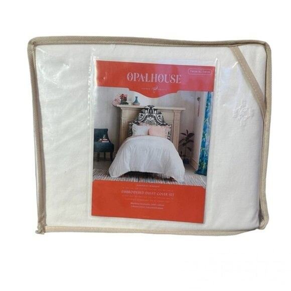 Opalhouse Garment Washed Embroidered Duvet Cover Set- Size Twin/Twin XL - Picture 1 of 9
